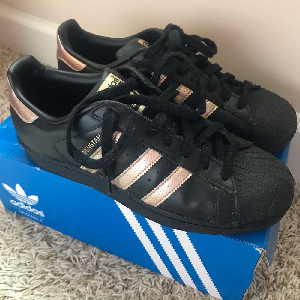 Adidas Superstar